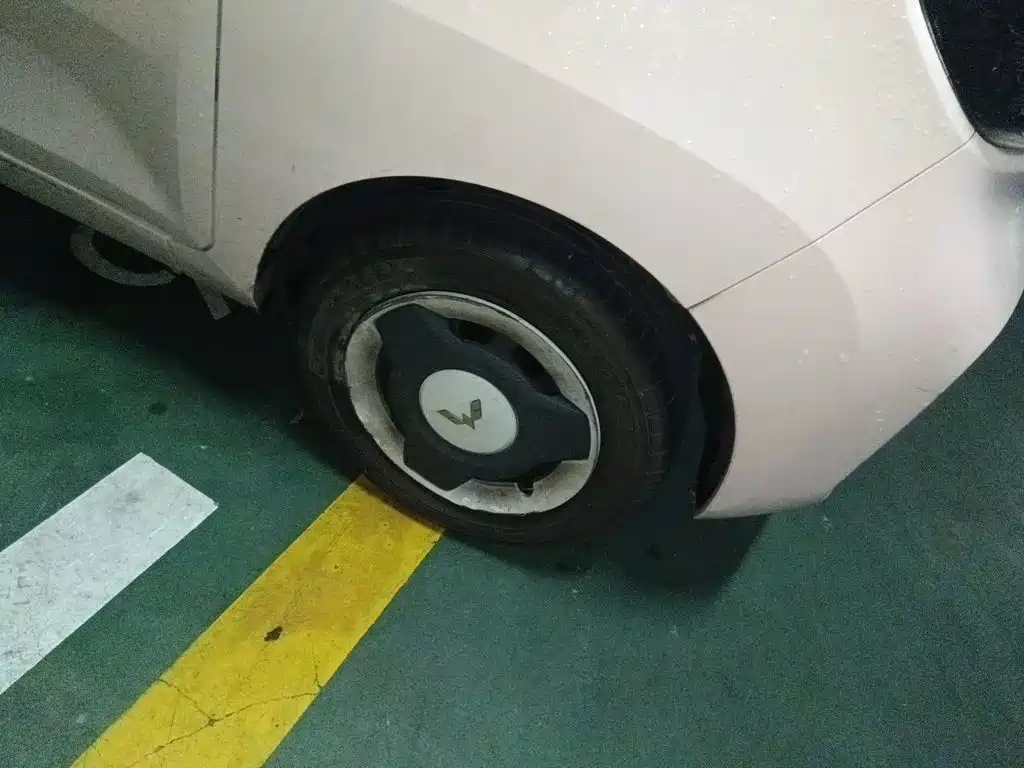 Wuling MINIEV — миниатюра 23
