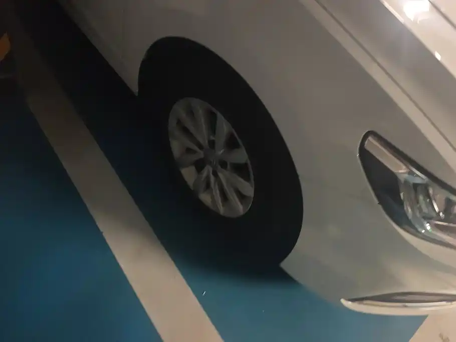 Volkswagen Bora — миниатюра 6