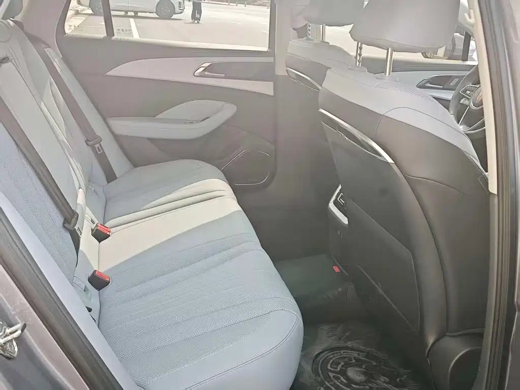 Hongqi HONGQI H5 PHEV