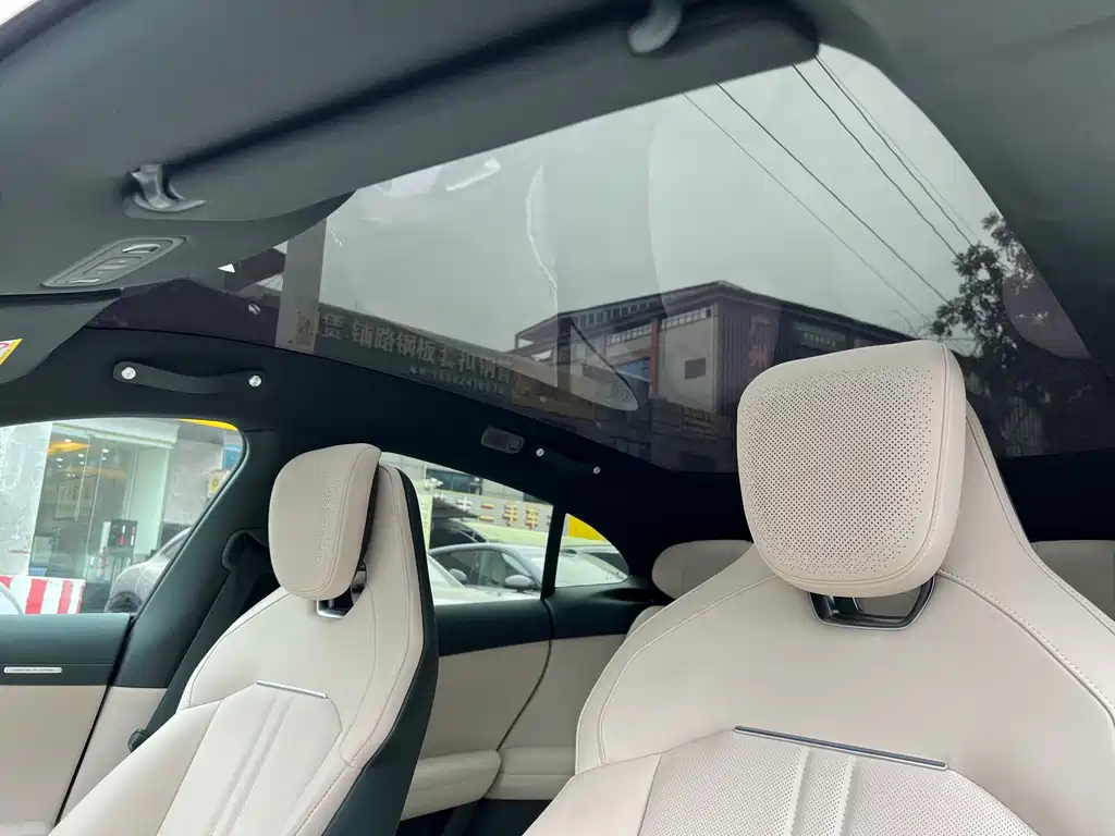 XIAOMI CAR XIAOMI YU7