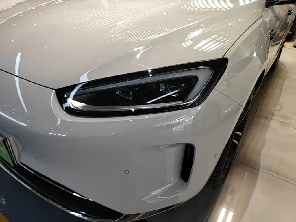 AITO AITO M5 — миниатюра 24