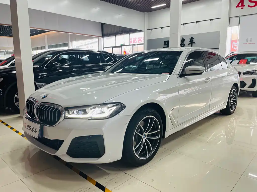 BMW 5 Series 2022