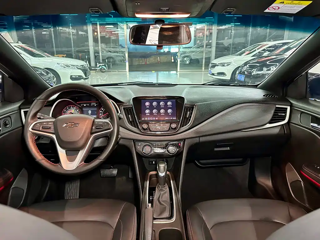 Chevrolet Monza — миниатюра 9