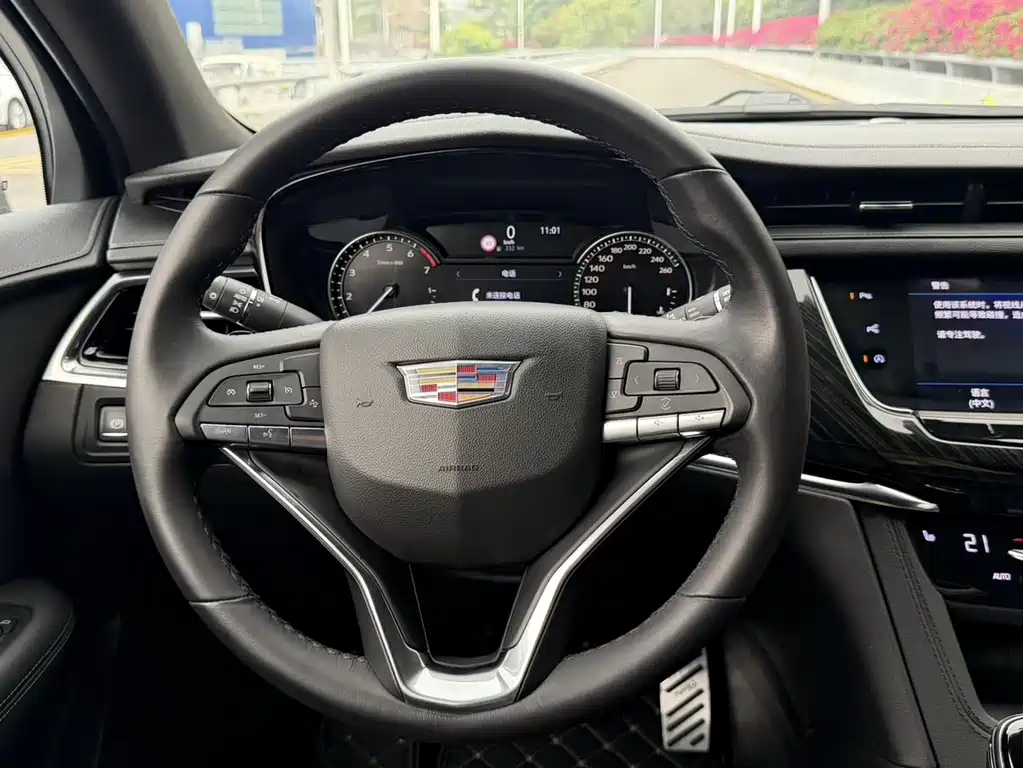 Cadillac XT6 2020 28T мест Luxury