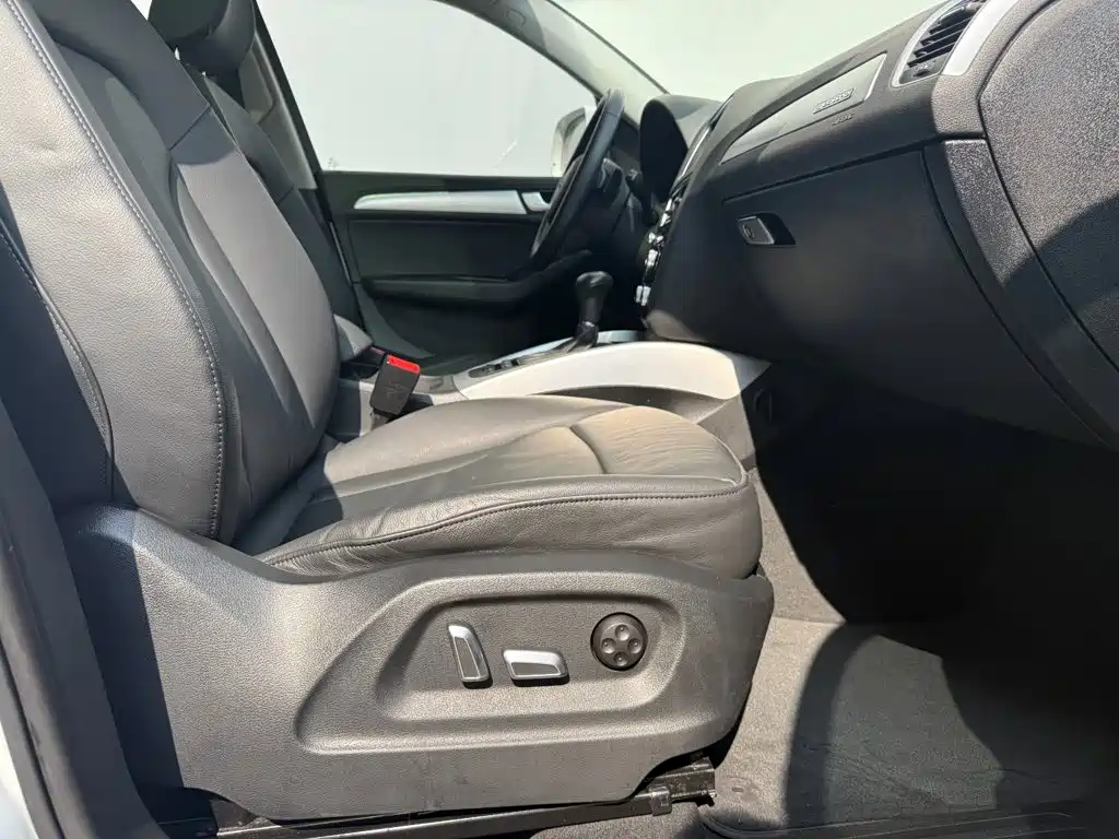 Audi Q5 — миниатюра 12
