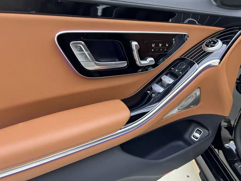 Mercedes-Benz S-Class — миниатюра 19