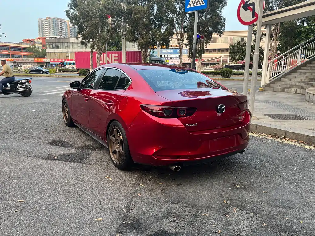 Mazda 3 Axela — миниатюра 6