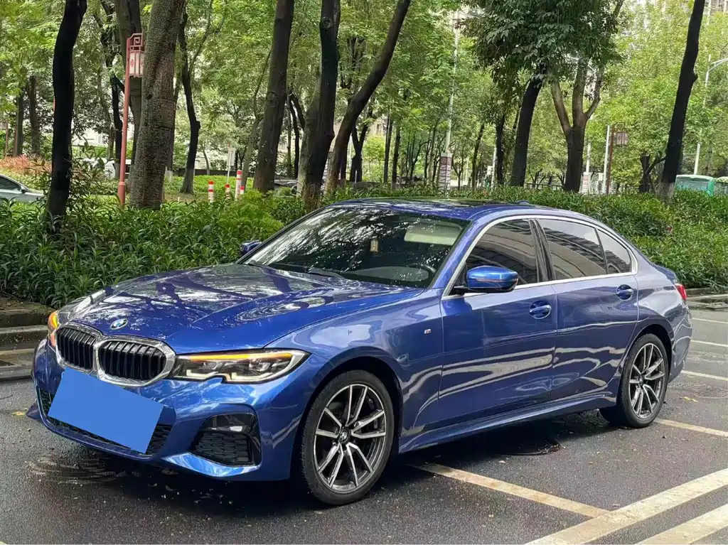 BMW 3 Series 2022
