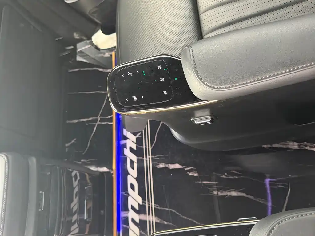 GAC Motor Trumpchi M8 — миниатюра 9