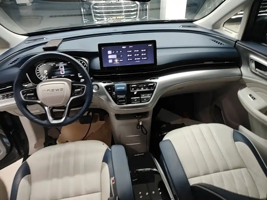 Roewe iMAX8 2021 400TGI Supreme