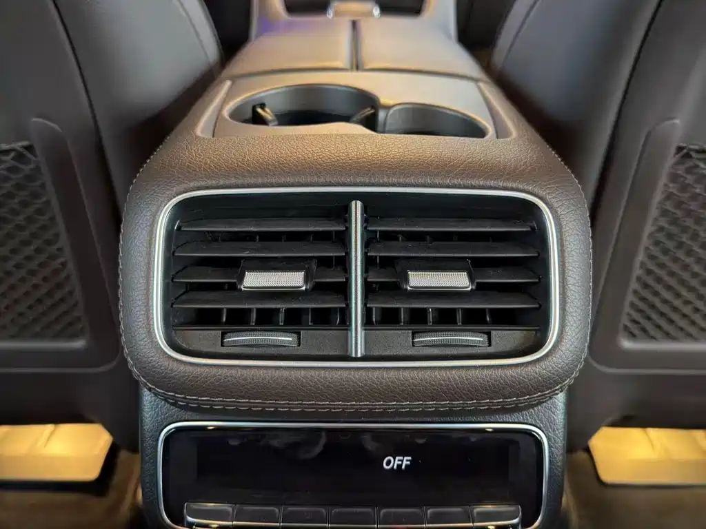 Mercedes-Benz GLS — миниатюра 7