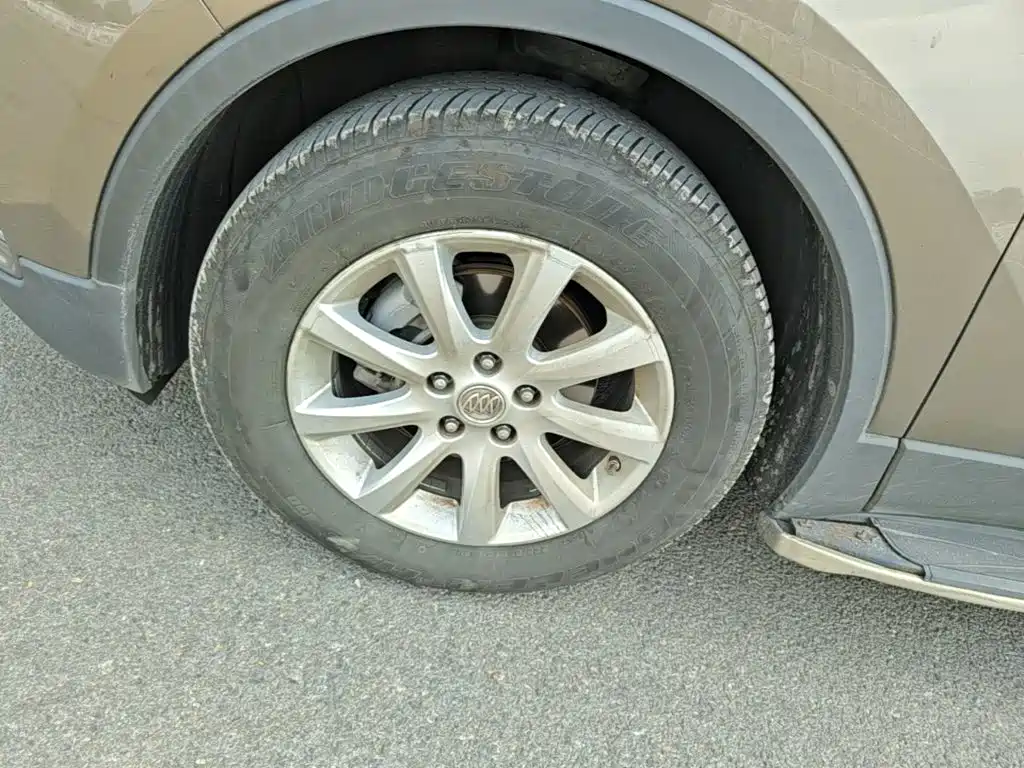 Buick Envision Plus — миниатюра 23