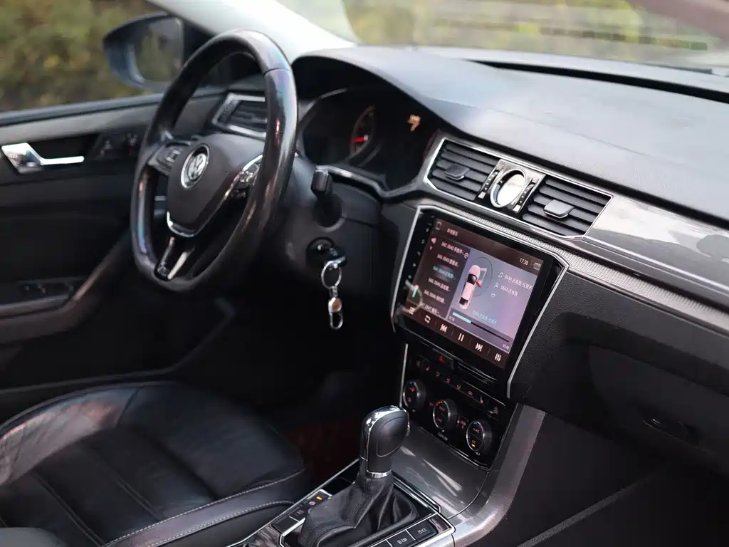 Volkswagen Passat — миниатюра 26