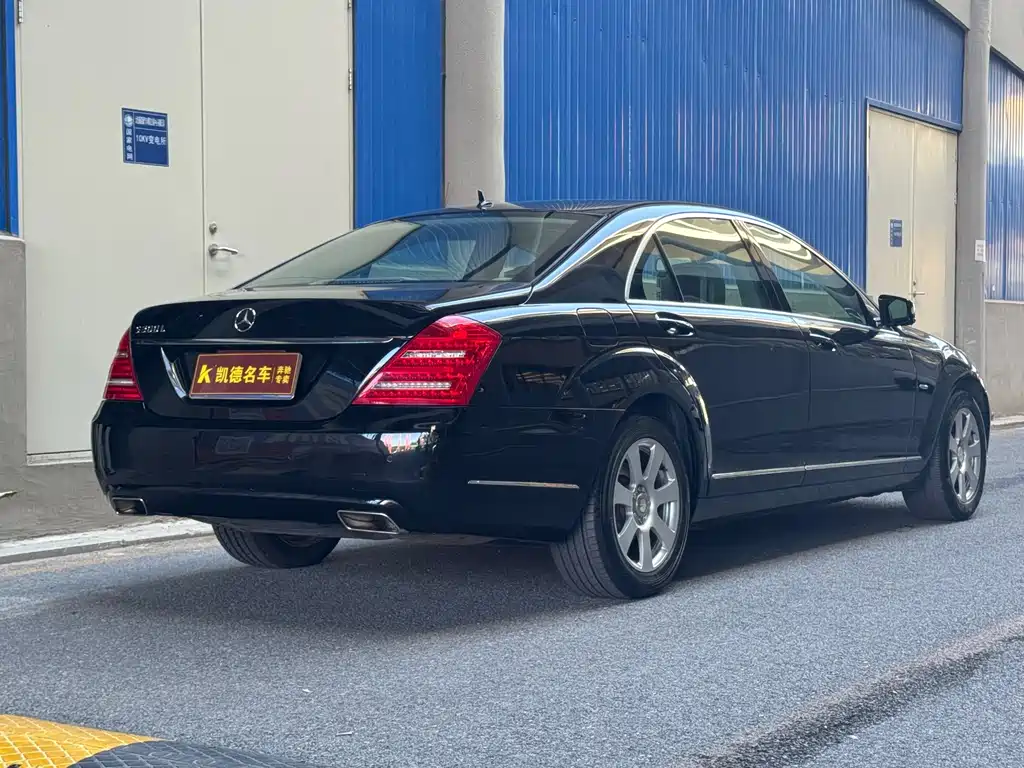 Mercedes-Benz S-Class — миниатюра 7
