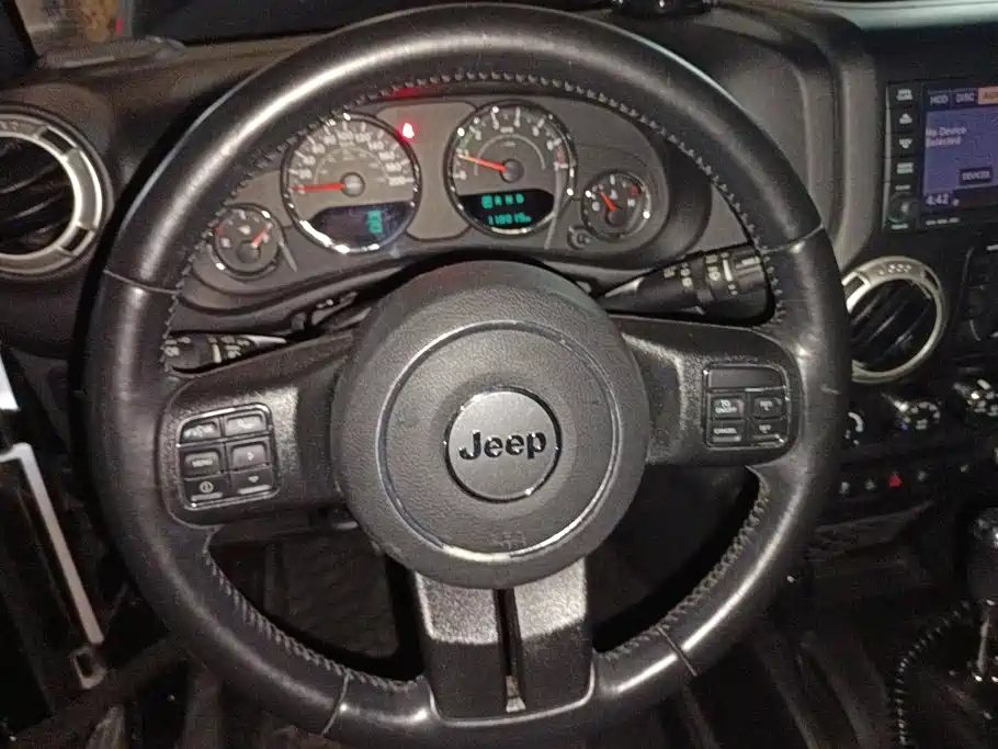 Jeep Wrangler — миниатюра 15