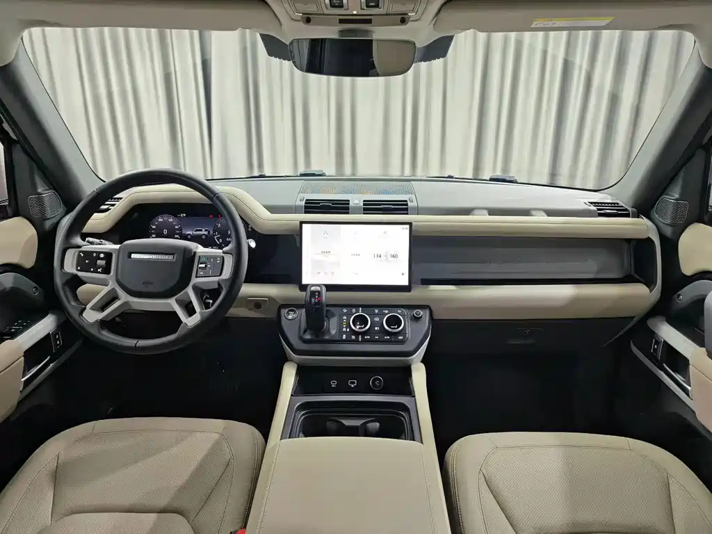 Land Rover Defender — миниатюра 7