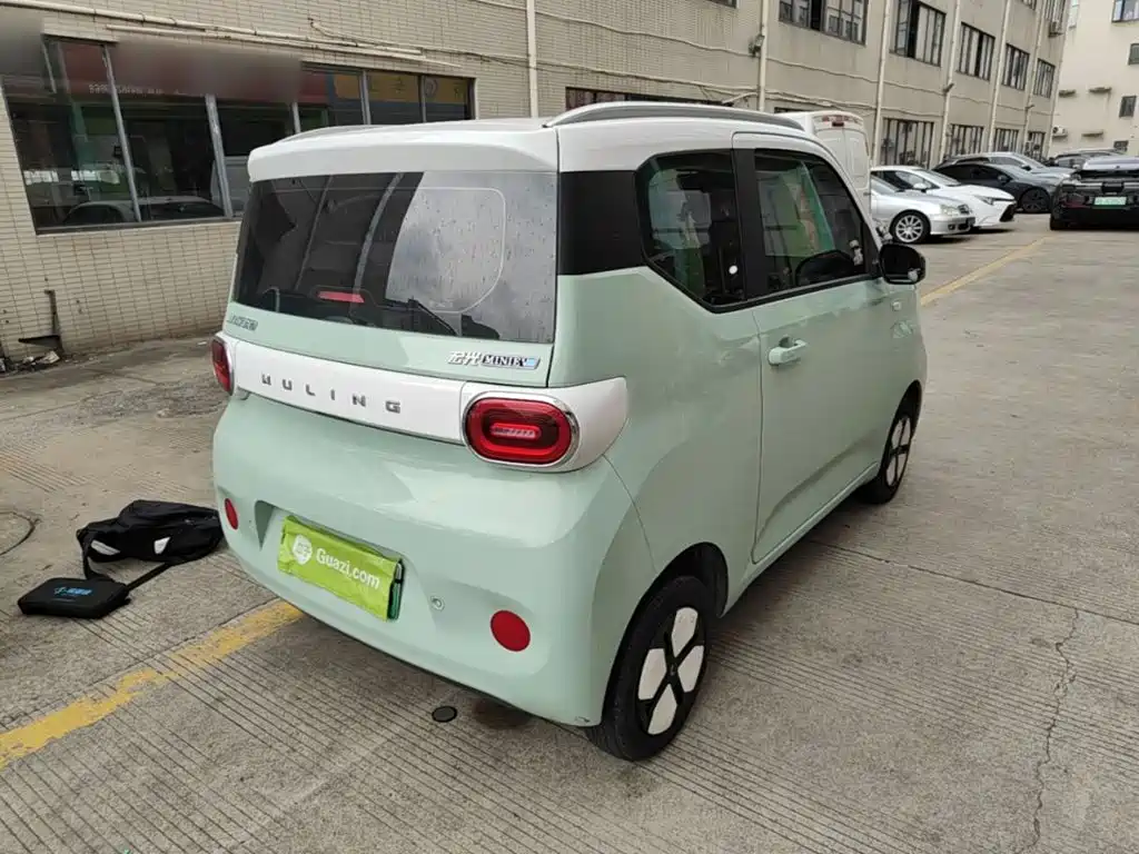 Wuling MINIEV — миниатюра 7