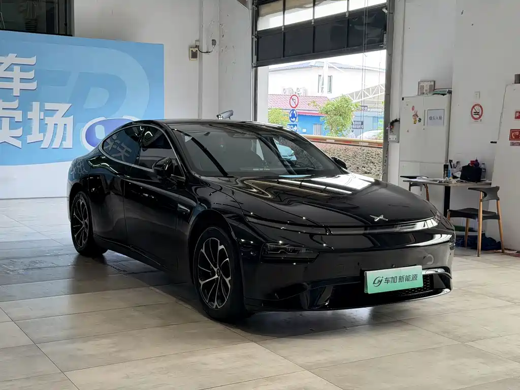 XPeng P7 — миниатюра 3