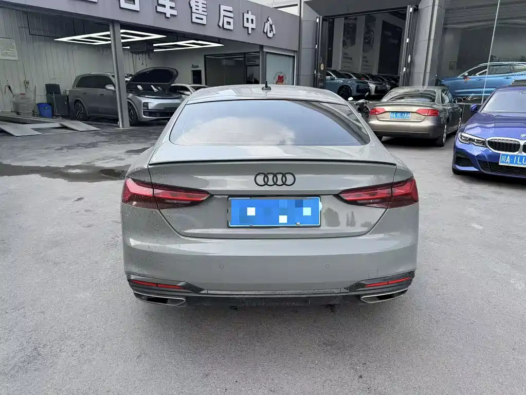 Audi A5 (Import) — миниатюра 8