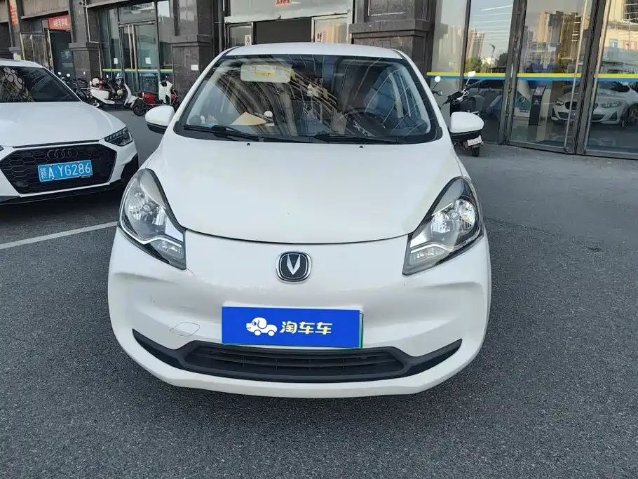 Changan Benben E-Star — миниатюра 2