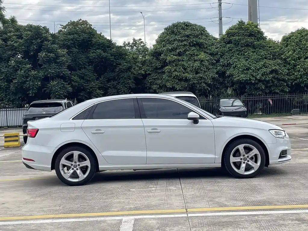 Audi A3 — миниатюра 4