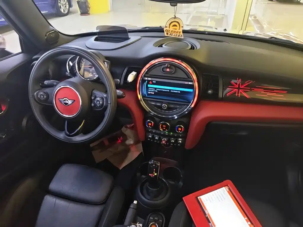 MINI Mini — миниатюра 13