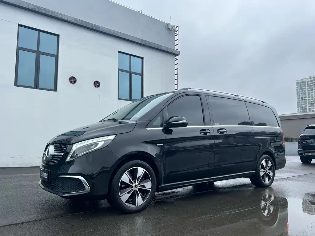 Mercedes-Benz V-Class 2022