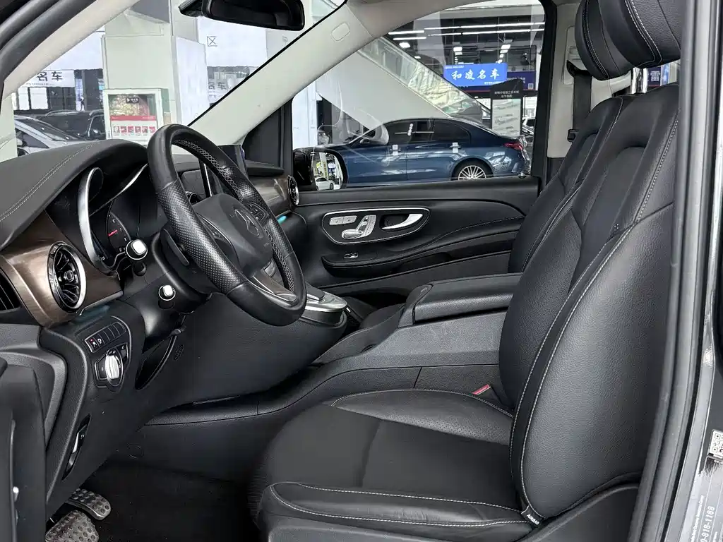 Mercedes-Benz V-Class V 2020 V 260 Luxury