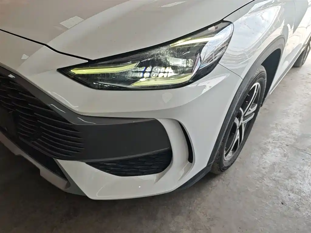 MG MG ONE — миниатюра 24