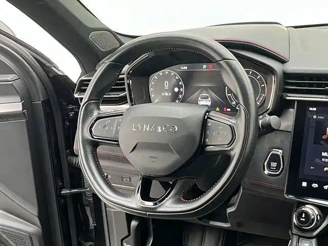 Lynk & Co 05 — миниатюра 16