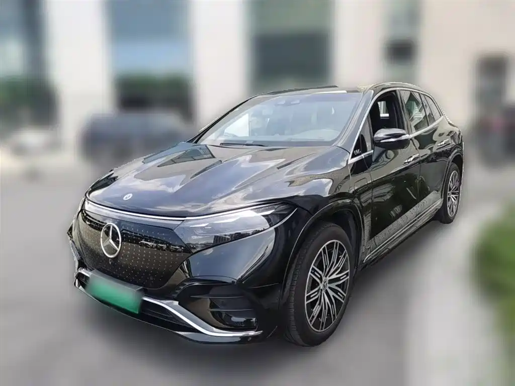 Mercedes-Benz EQS SUV 2023