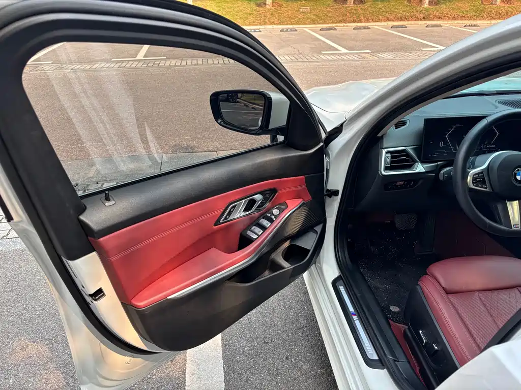 BMW 3 Series — миниатюра 25