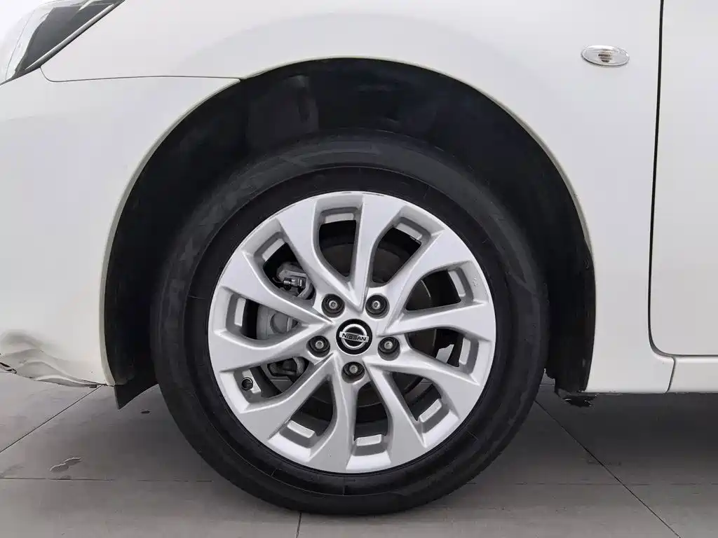 Nissan Sylphy — миниатюра 17