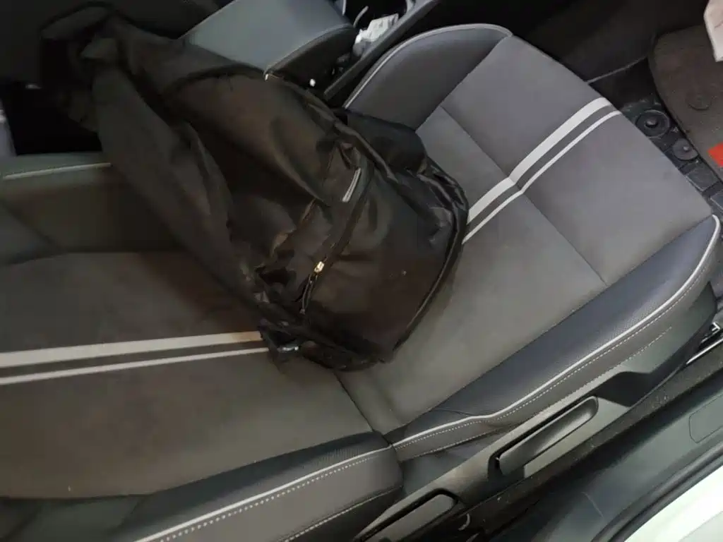 Volkswagen Golf — миниатюра 25