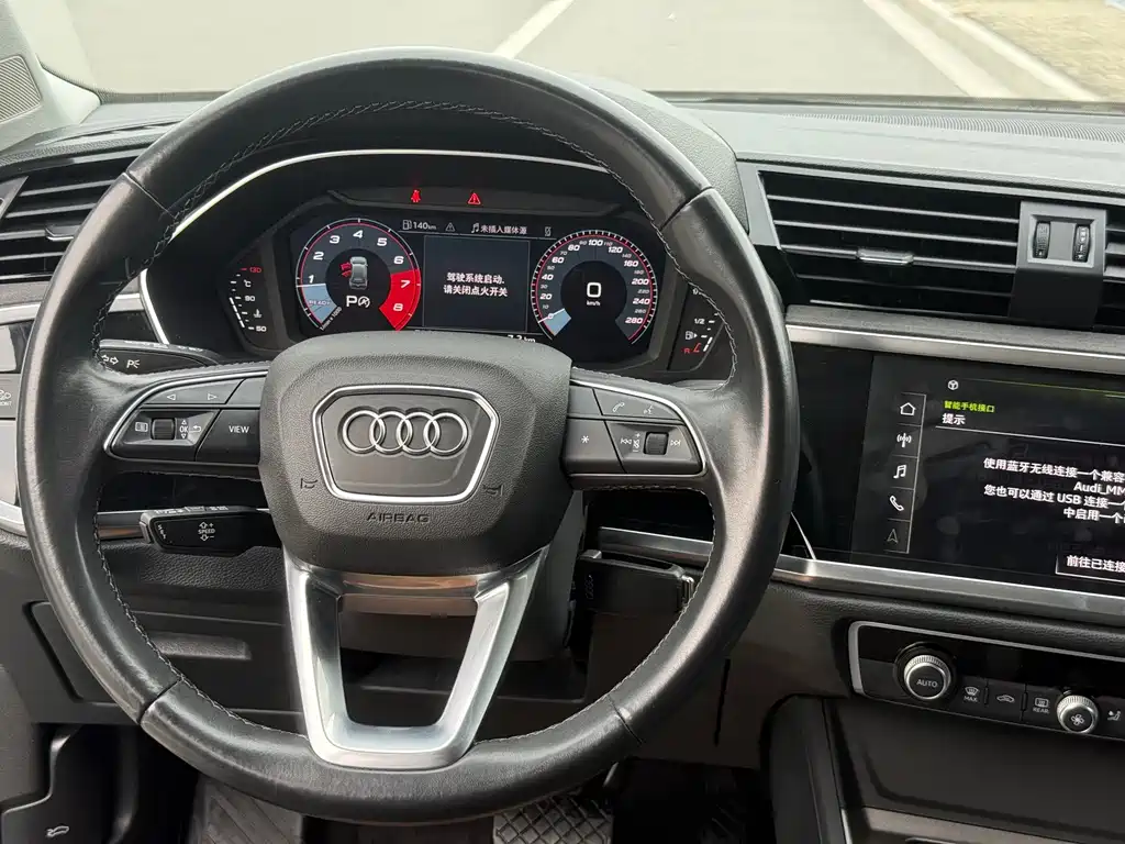 Audi Q3 — миниатюра 11