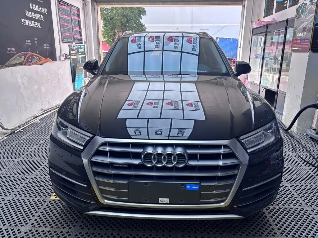 Audi Q5L — миниатюра 2