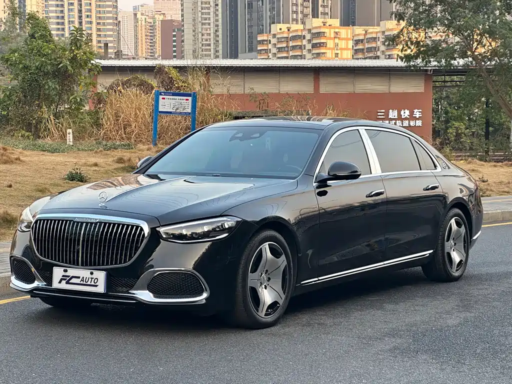 Mercedes-Benz S-Class 2024