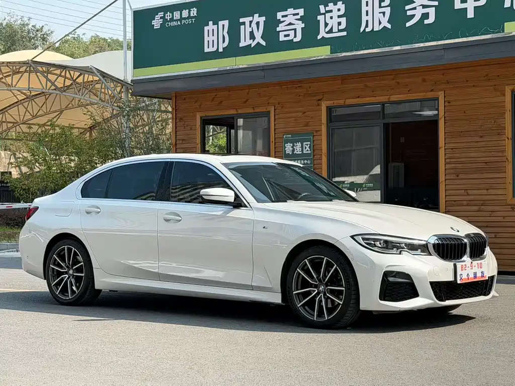 BMW 3 Series — миниатюра 3