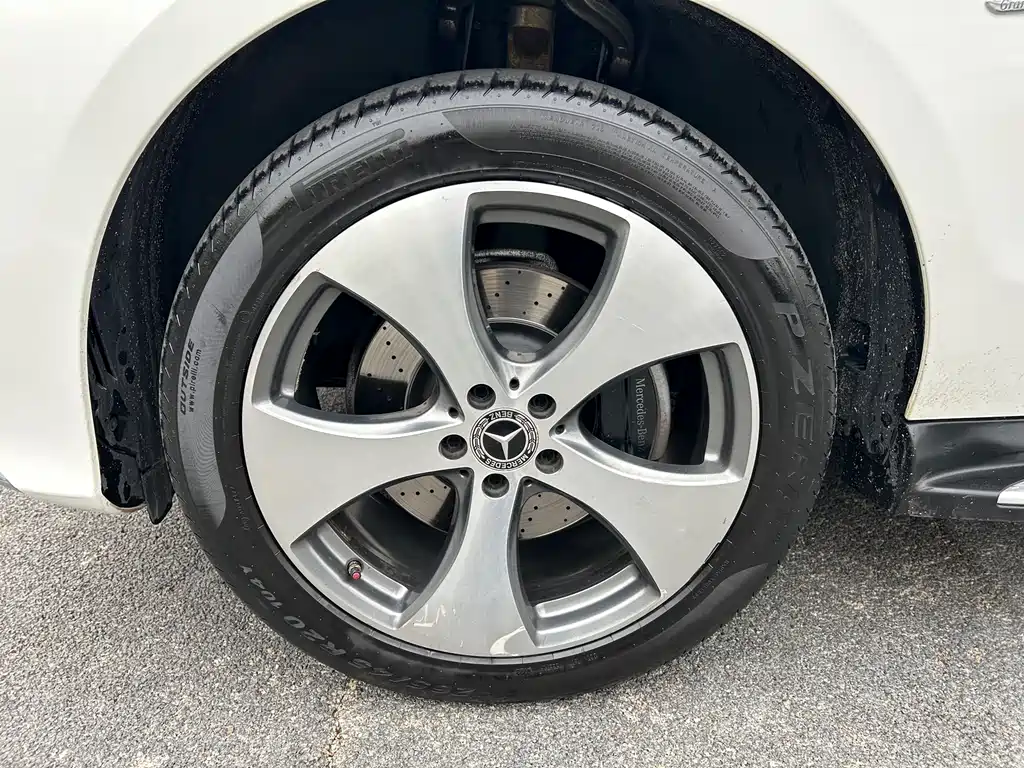 Mercedes-Benz GLE 2019 GLE 320 4MATIC Luxury