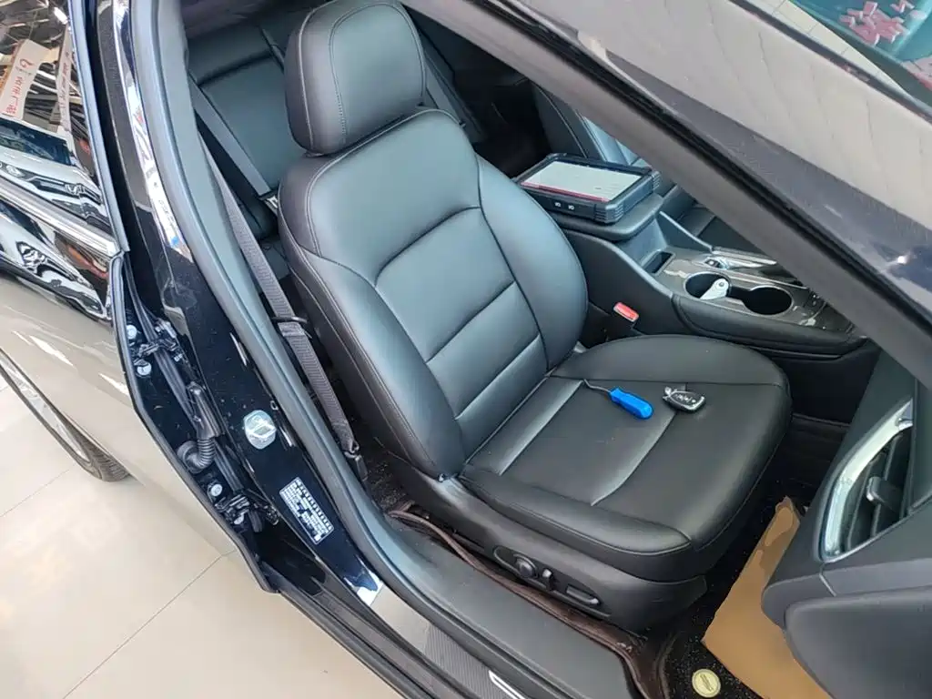 Chevrolet Malibu XL — миниатюра 25