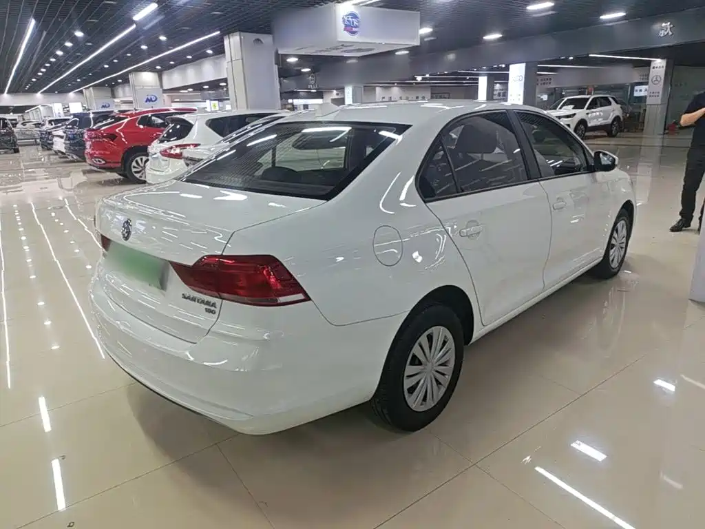 Volkswagen Santana — миниатюра 7