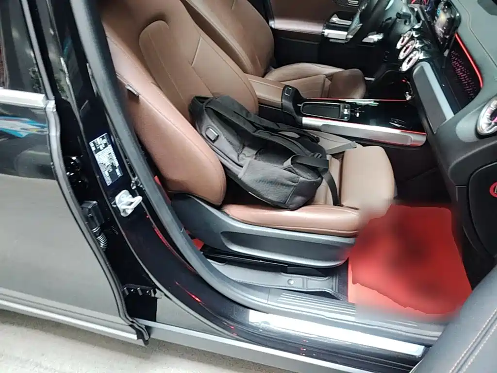 Mercedes-Benz EQB — миниатюра 25