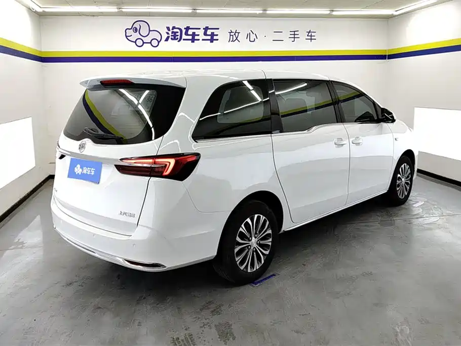 Buick GL8 2023 Comfort