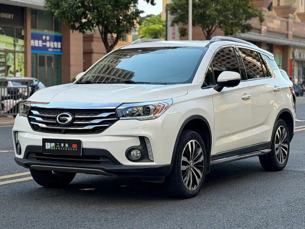 2017 GAC Trumpchi GS4 - zdjęcie 1 z 16