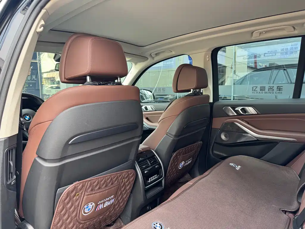 BMW X5 (Import) — миниатюра 10