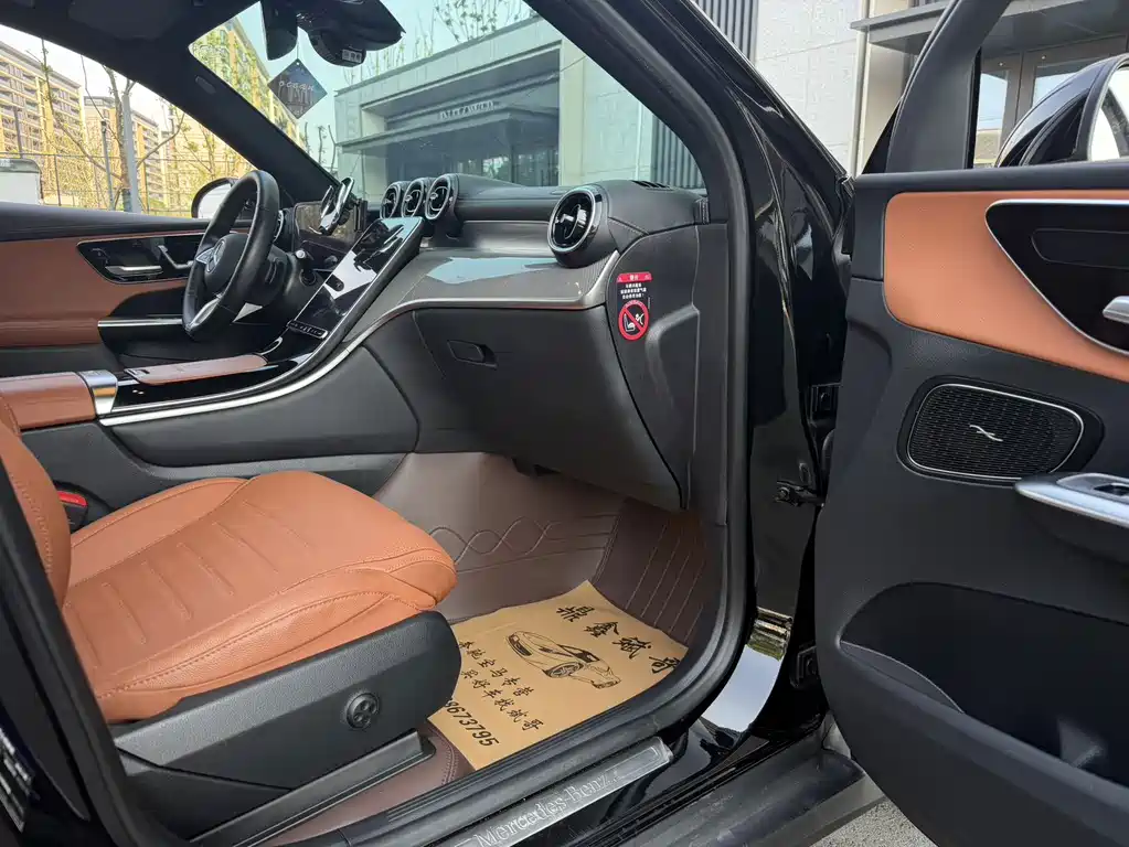 Mercedes-Benz GLC — миниатюра 11