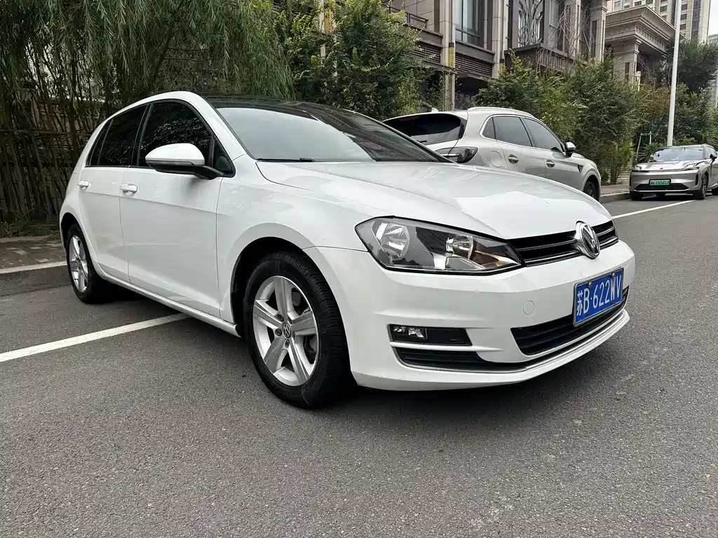 Volkswagen Golf 2015 1.4TSI AT Comfort