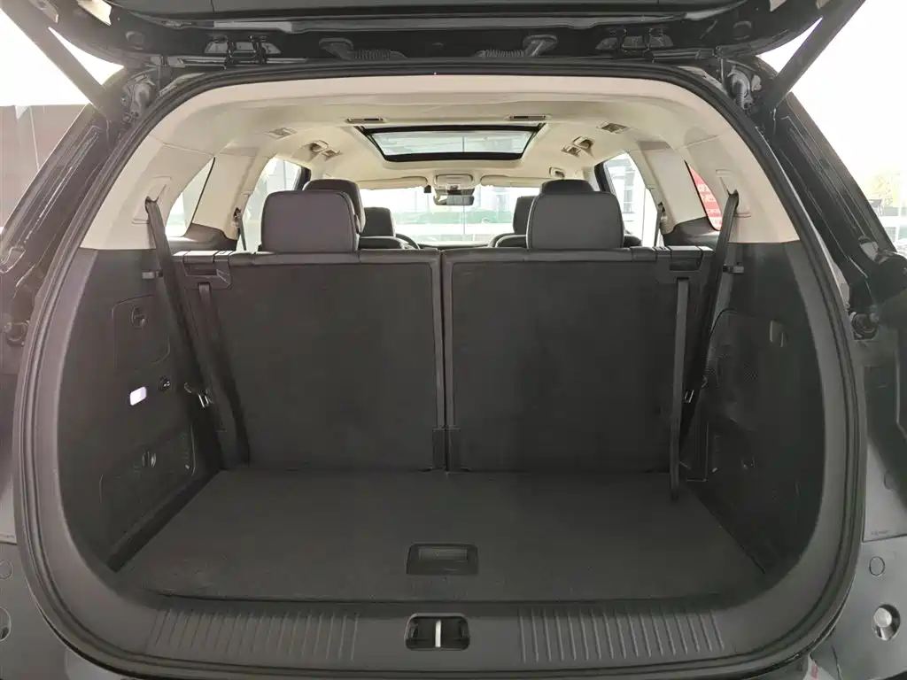 Hongqi HONGQI HS7 PHEV