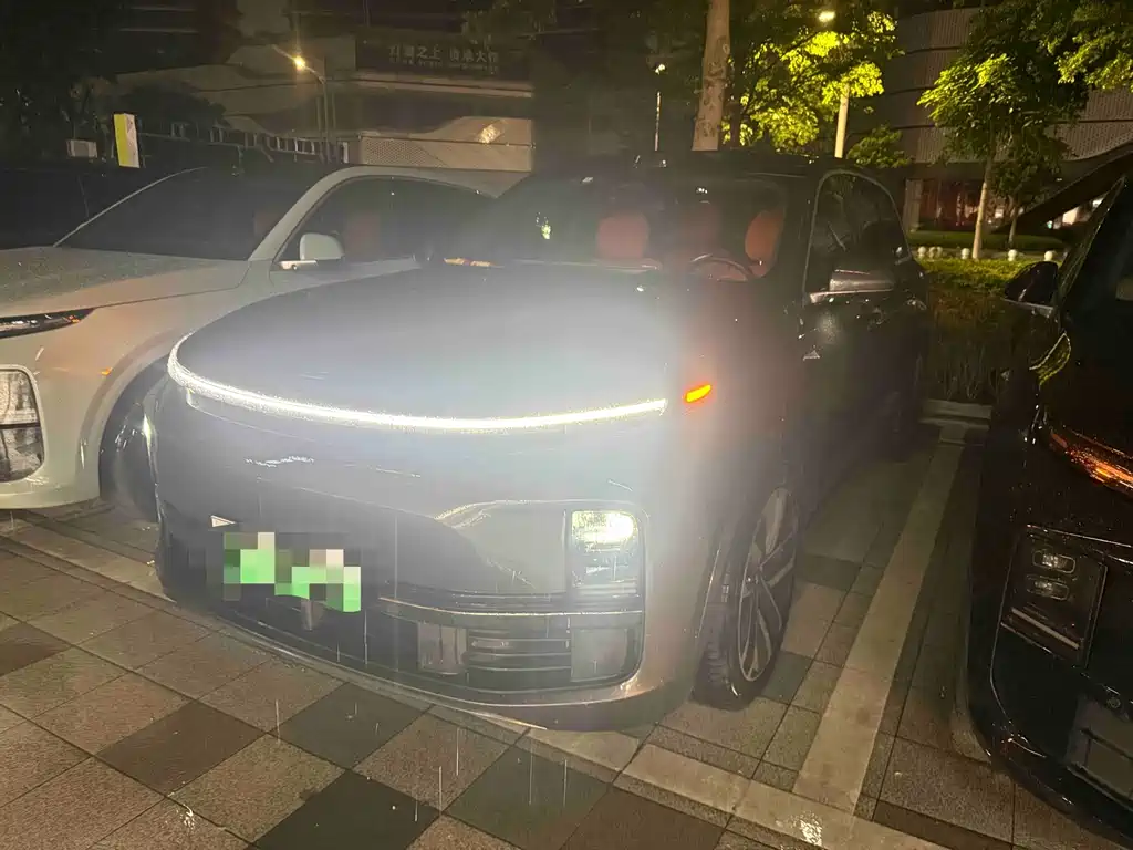 Li Auto Li L9 2024