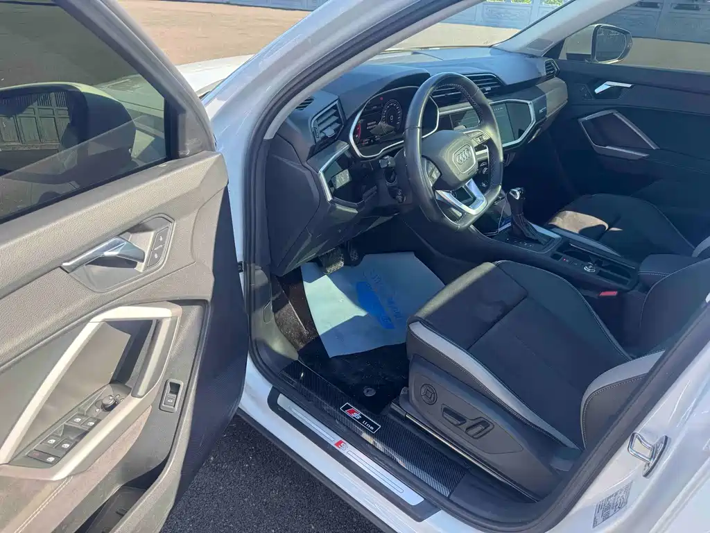Audi Q3 — миниатюра 7